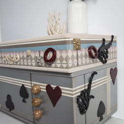 Прикрованая тумбочка Alice 90