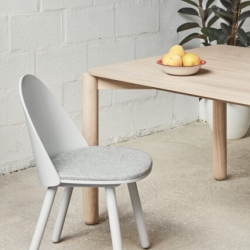 Обеденный стол Atlas натуральный