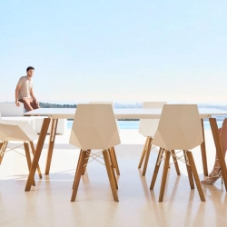 Обеденный стол из дерева Faz ø60x74