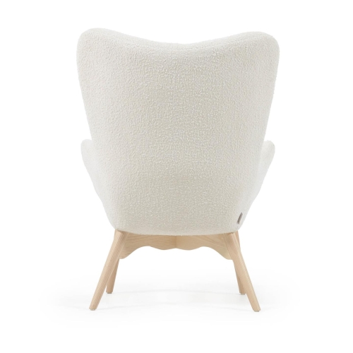 Кресло Kody белая ткань букле, ножки из массива бука