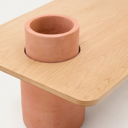 Журнальный столик Olaria терракотовый с дубовым шпоном натуральной отделки 110 x 60