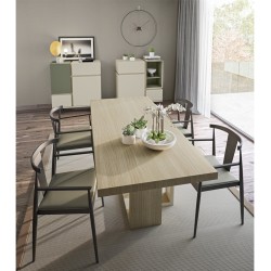 Обеденный стол Ele