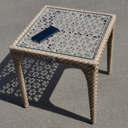 Приставной столик Journey SEASHELL