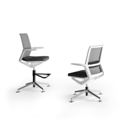 Кресло офисное Advance тканевое на 4 опорах A722C