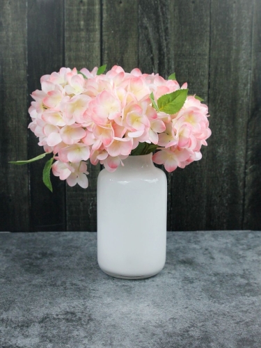 Ваза для цветов стеклянная белая Terra Design TDV574801