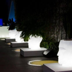 Кашпо Adan матовое светящееся LED RGBW Battery 70см