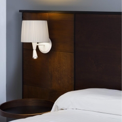 База бра Mambo с ридером белый