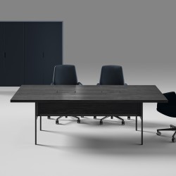 Шкаф высокий двухсекционный