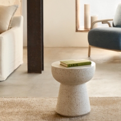 Pada Приставной столик из терраццо белого цвета Ø 40 см