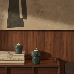 Onix Сервант с ореховым шпоном в темной отделке 200 x 80 см