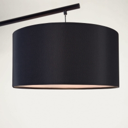 Металлический торшер Ciana с черной отделкой и плафоном из хлопка