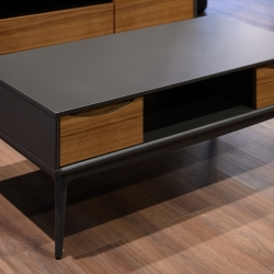 Журнальный столик SEVILLA черный лак/шпон ореха