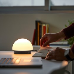 Настольный светильник Circ M-3836