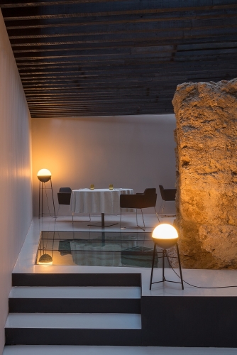 Торшер Half 35 F черный