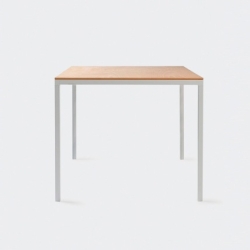 Обеденный стол Dry