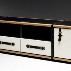 Телевизионный шкаф Traveler