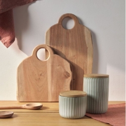 Сервировочная доска Syriana из массива акации квадратная