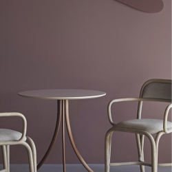 Стол обеденный Bistro Indoor круглый T903 R 70