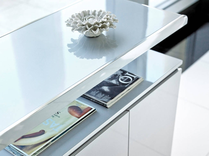 Сервант F6082 /3055 белый