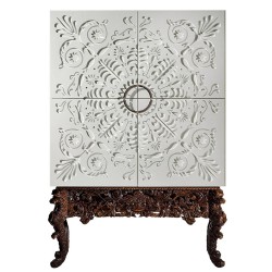 Шкаф-бар Alexandra белый золотистое основание