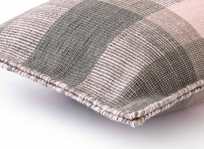 Подушка декоративная Nomad Inuit neutral