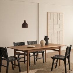 Стул Calixta из кожи и красного дерева с черной отделкой