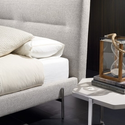 Кровать с изголовьем Sidney 164*216