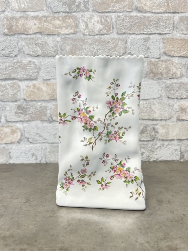 Ваза керамическая белая Paper Пакет Terra Design TDVFP02