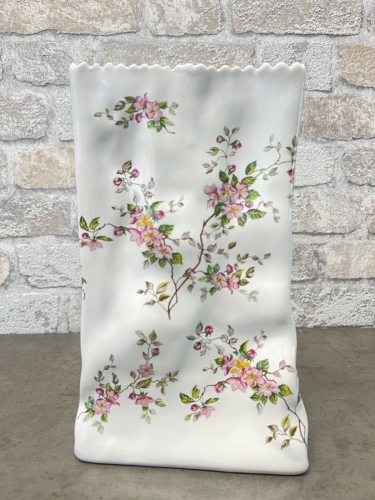 Ваза керамическая белая Paper Пакет Terra Design TDVFP02