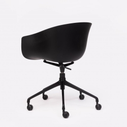 Стул поворотный на колесиках Bai