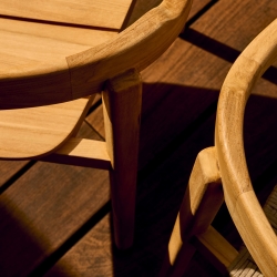 Стул Icaro из массива тикового дерева с натуральной отделкой и веревочным шнуром