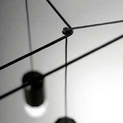 Подвесной светильник Wireflow треугольный 0404