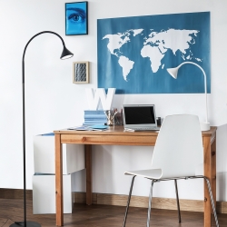 Настольная лампа Ding белая