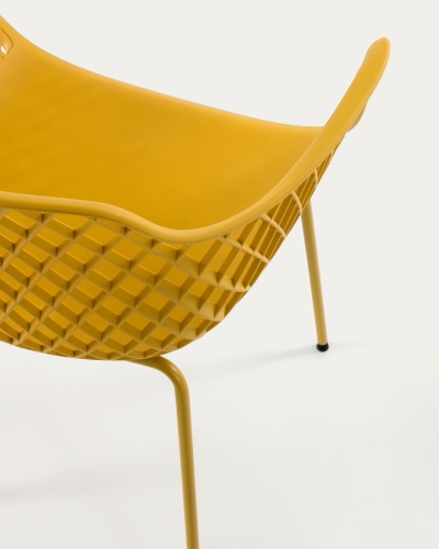 Стул-кресло Quinn желтый