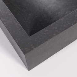 Умывальник Pure из терраццо темного цвета