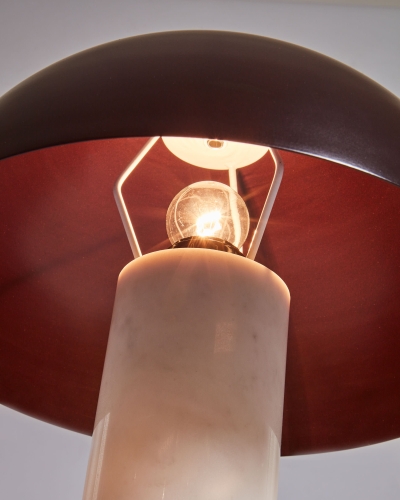 Zorione Настольная лампа из белого мрамора и металла с коричневой отделкой