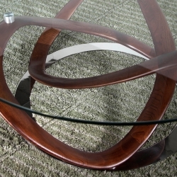 Круглый журнальный столик из стекла и массива ореха CT20050 /2064