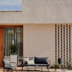 Bramant Приставной столик из стали с черной отделкой 60 x 60 см