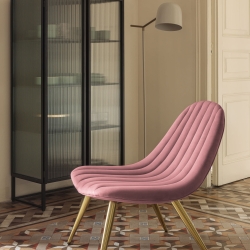 Стул Marlene из розового бархата на стальных ножках