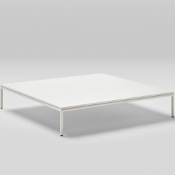 Уличный столик квадратный журнальный City