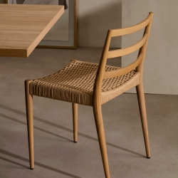 Analy Стул из массива дуба с натуральной отделкой и сиденьем из 100% веревки