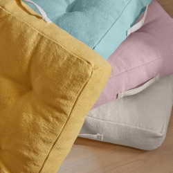 Напольная подушка Sarit из 100% хлопка розовая 60 x 60 cm