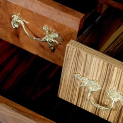 Высокий комод Queens