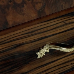 Высокий комод Queens