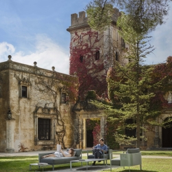 Журнальный столик Solanas 150