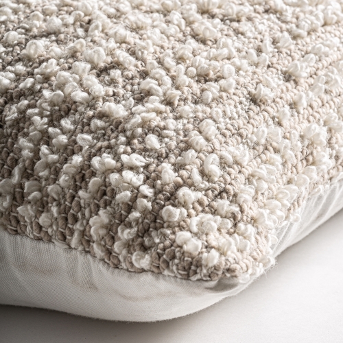 Подушка декоративная ALEPH