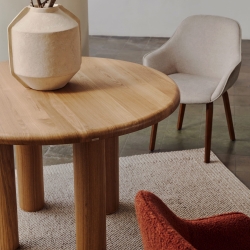 Mailen Круглый стол из ясеневого шпона с натуральной отделкой Ø 120 см