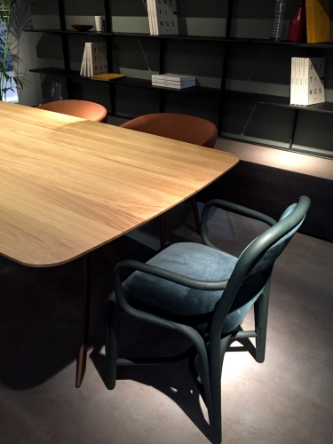 Обеденный стол Falcata indoor прямоугольный 180