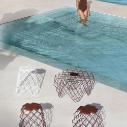 Журнальный столик Iris R24