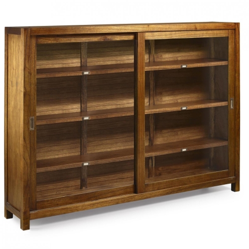 Витрина с раздвижными дверцами